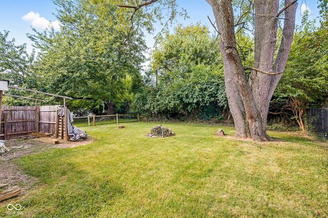 6702 E 18th Street, Indianapolis, IN 46219