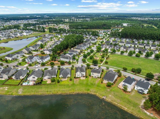 125 Lindera Preserve Boulevard, Summerville, SC 29486