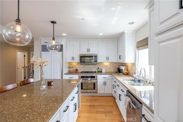 307 N Broadway B, Redondo Beach, CA 90277