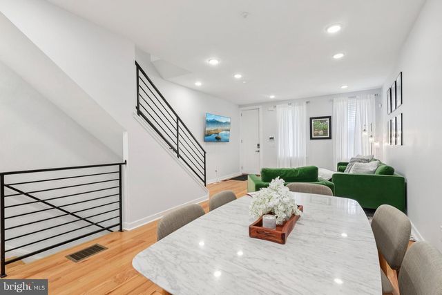 2019 W GIRARD AVE, Philadelphia, PA 19130