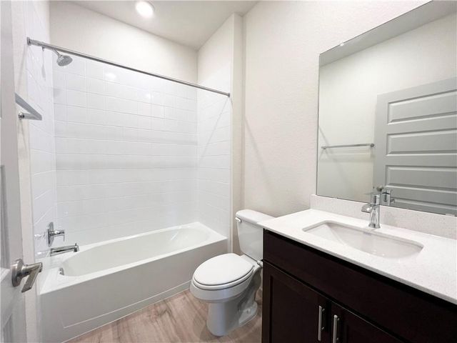 10600 Defender TRL, Austin, TX 78754