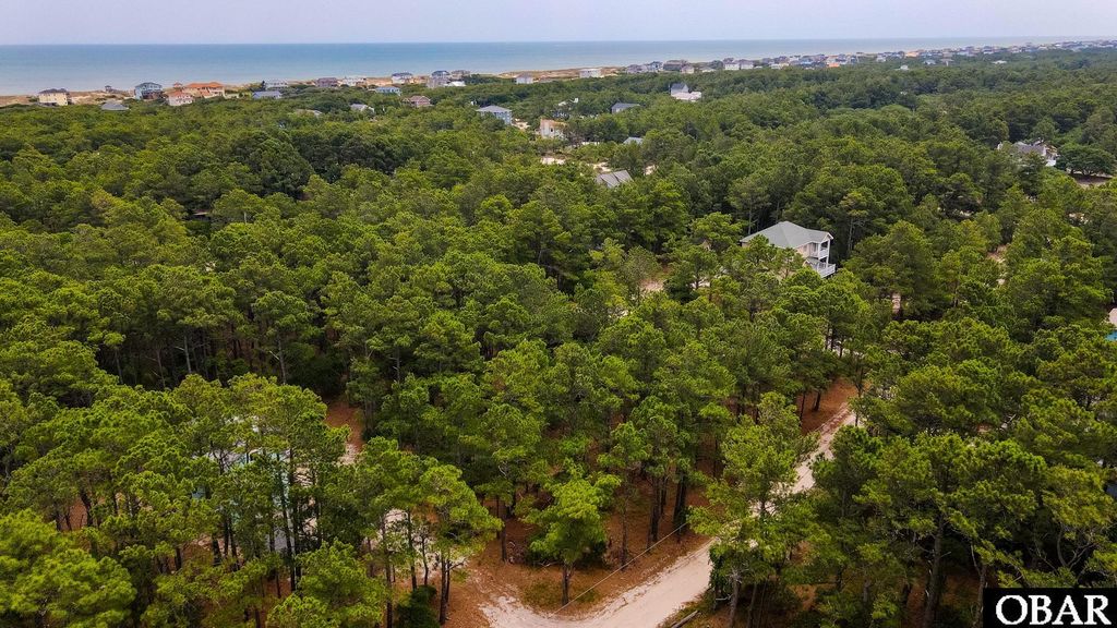 Image 4 of property listing at 2333 Swan Island Road Lot #17, Corolla, NC 27927