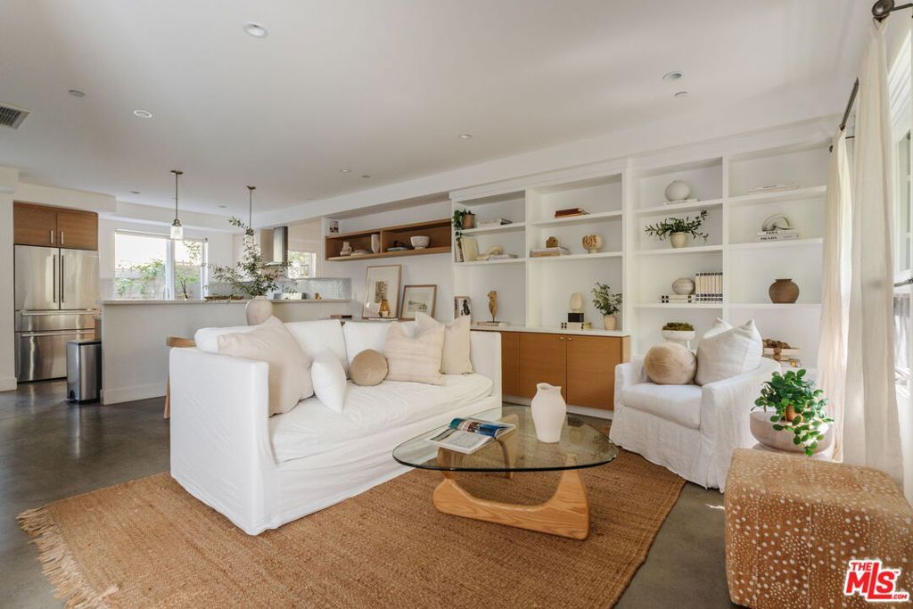 811 19th Street 2, Santa Monica, CA 90403 — exterior