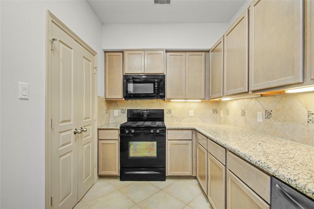 7903 Bachwood Drive, Houston, TX 77040