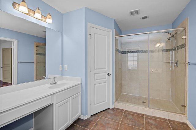7903 Bachwood Drive, Houston, TX 77040