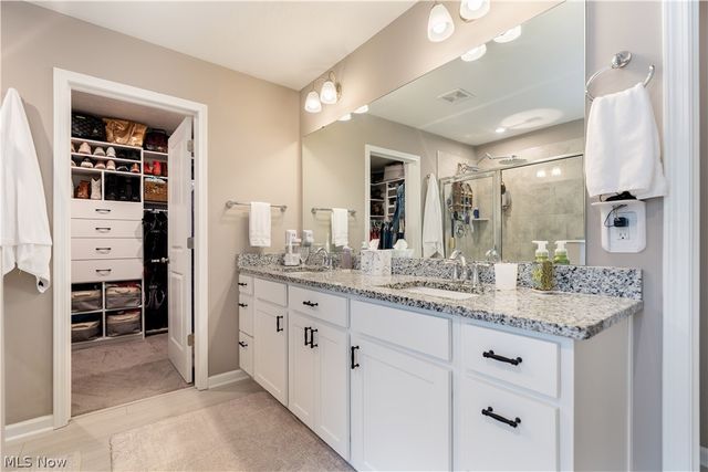 2761 Weeping Pine Drive, Medina, OH 44256