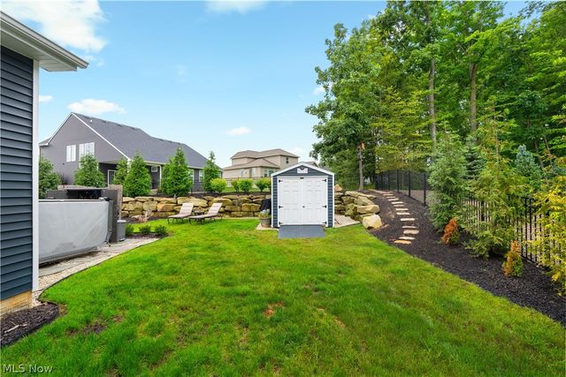 2761 Weeping Pine Drive, Medina, OH 44256