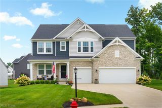 2761 Weeping Pine Drive, Medina, OH 44256
