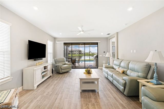 15155 Tolmino ST, Naples, FL 34114