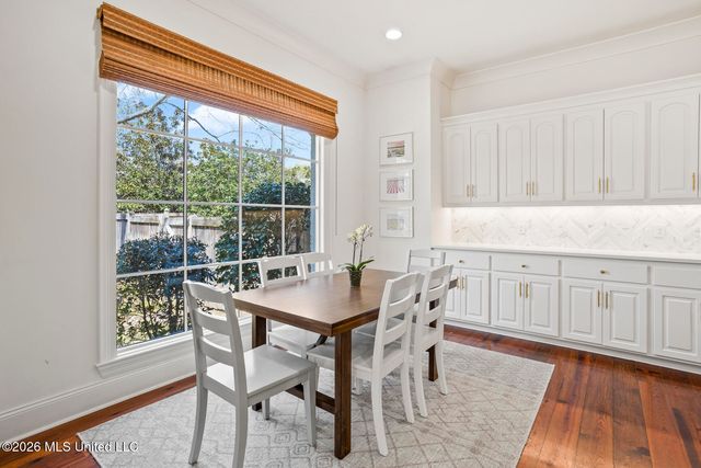 130 Summer Lake Drive, Ridgeland, MS 39157