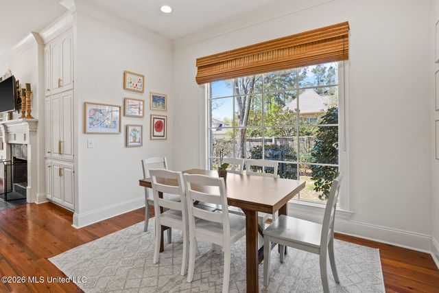 130 Summer Lake Drive, Ridgeland, MS 39157