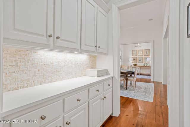 130 Summer Lake Drive, Ridgeland, MS 39157