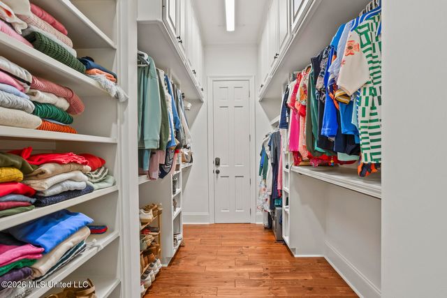 130 Summer Lake Drive, Ridgeland, MS 39157