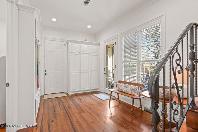 130 Summer Lake Drive, Ridgeland, MS 39157