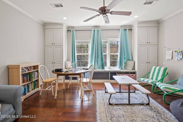 130 Summer Lake Drive, Ridgeland, MS 39157