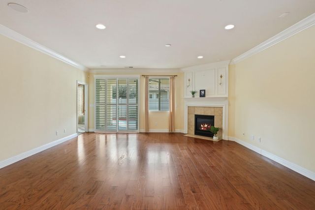 2349 Belle Glade Ln, Manteca, CA 95336