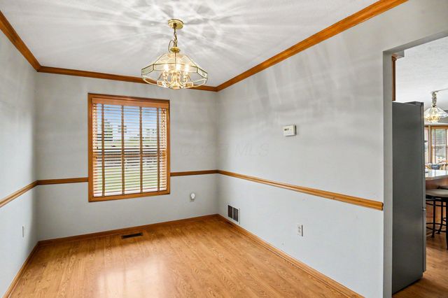 98 Gayle Drive, Pickerington, OH 43147
