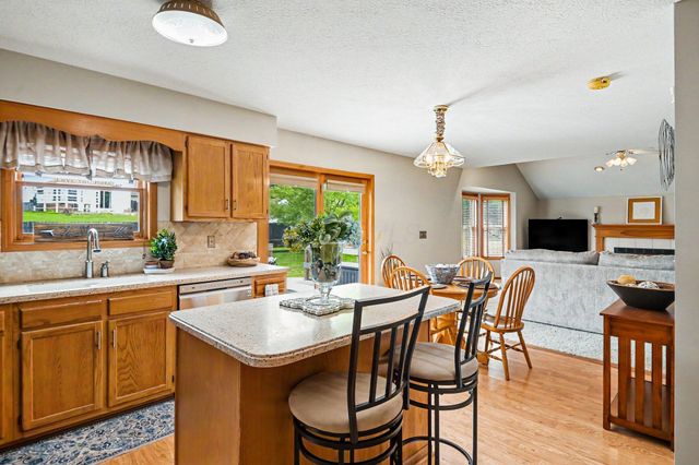 98 Gayle Drive, Pickerington, OH 43147