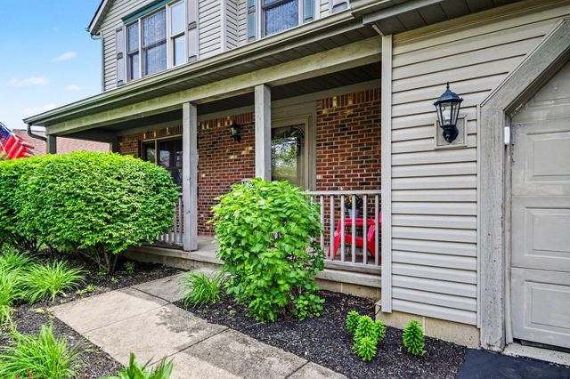 98 Gayle Drive, Pickerington, OH 43147