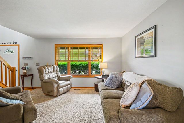 98 Gayle Drive, Pickerington, OH 43147