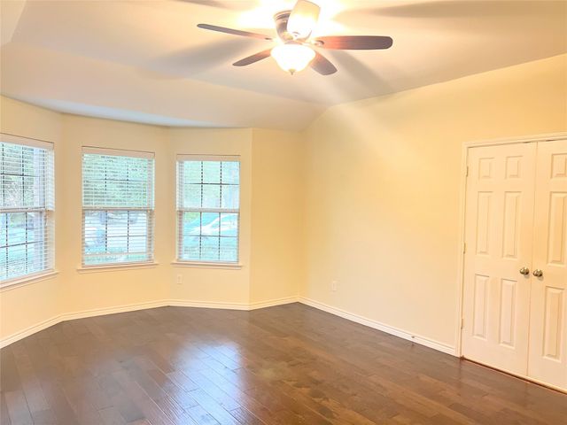 1616 Bluebird Drive, Little Elm, TX 75068