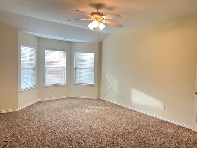 1616 Bluebird Drive, Little Elm, TX 75068