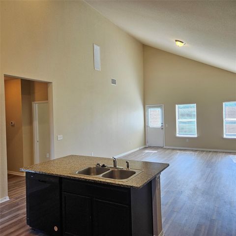 727 Luna Vista DR, Hutto, TX 78634