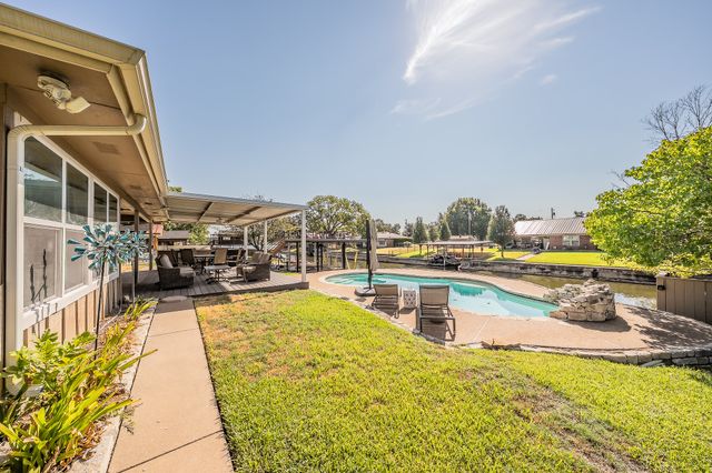 3713 Quail Run, Granbury, TX 76049