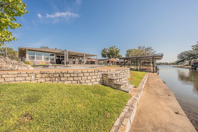 3713 Quail Run, Granbury, TX 76049