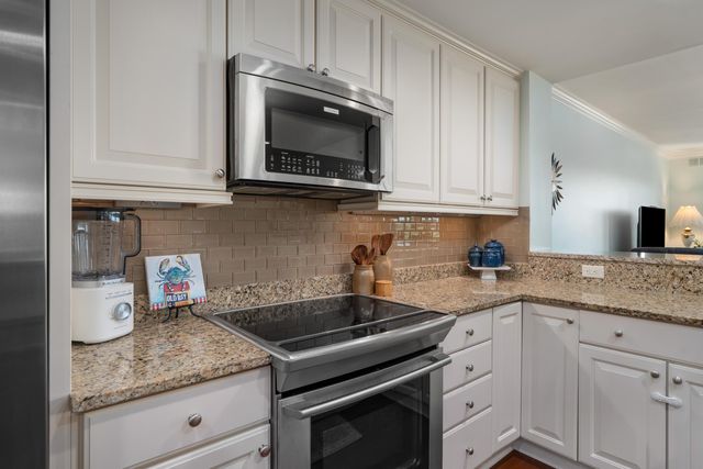 5735 Newbank Circle, 203, Dublin, OH 43017