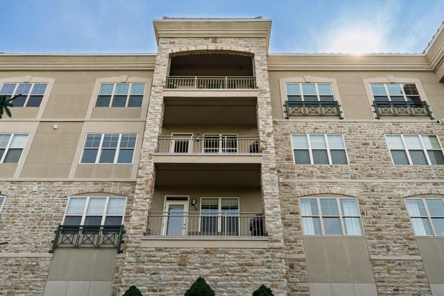 5735 Newbank Circle, 203, Dublin, OH 43017