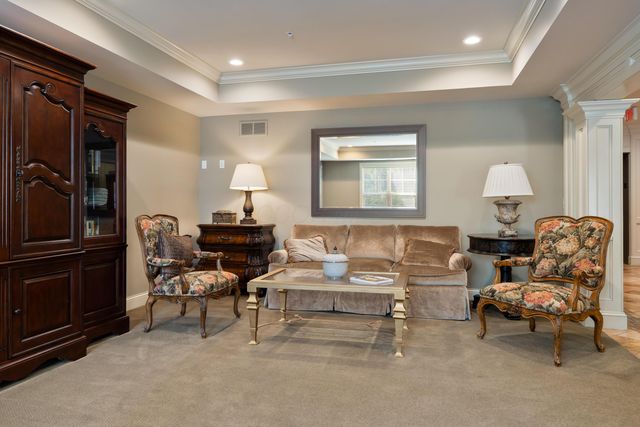 5735 Newbank Circle, 203, Dublin, OH 43017