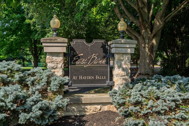 5735 Newbank Circle, 203, Dublin, OH 43017