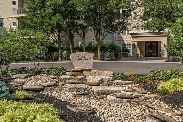5735 Newbank Circle, 203, Dublin, OH 43017