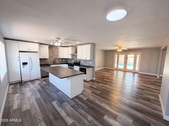 7329 E LEWIS Avenue, Scottsdale, AZ 85257
