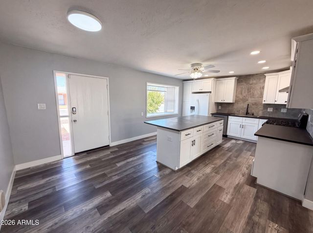 7329 E LEWIS Avenue, Scottsdale, AZ 85257