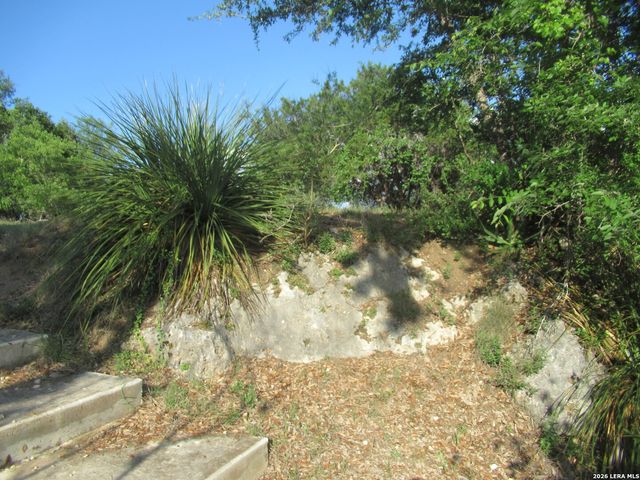 2045 Rio Ranchero, Pipe Creek, TX 78063