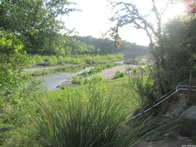 2045 Rio Ranchero, Pipe Creek, TX 78063