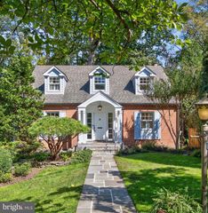 3137 ABERFOYLE PL NW, Washington, DC 20015