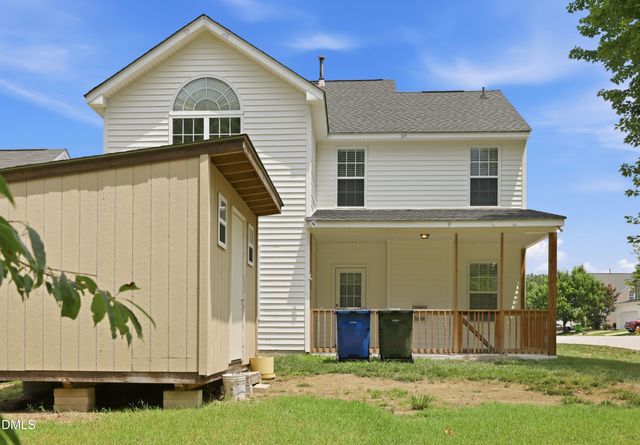 7028 Barlows Knoll Street, Raleigh, NC 27610