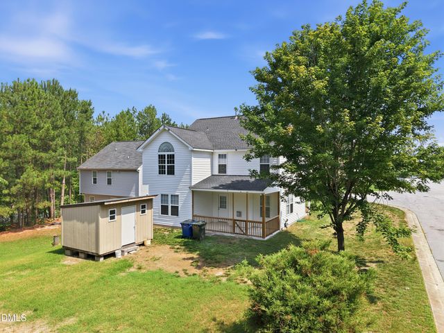 7028 Barlows Knoll Street, Raleigh, NC 27610