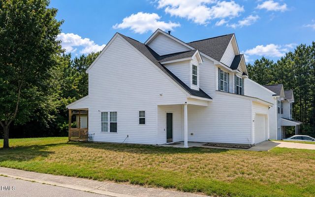 7028 Barlows Knoll Street, Raleigh, NC 27610