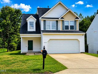 7028 Barlows Knoll Street, Raleigh, NC 27610