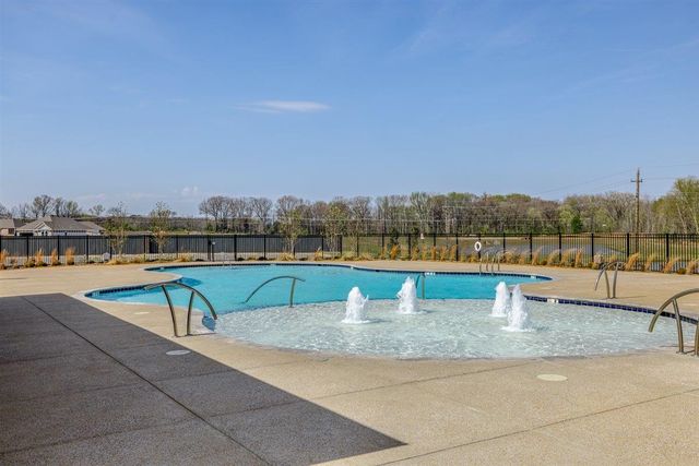 160 DRIFTWOOD LOOP, Oakland, TN 38060