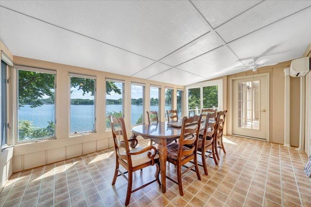 216 Pine Knob CIR, Moneta, VA 24121