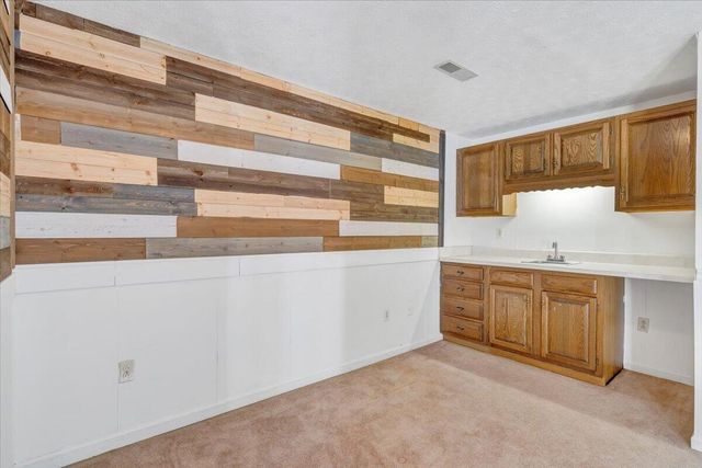 216 Pine Knob CIR, Moneta, VA 24121