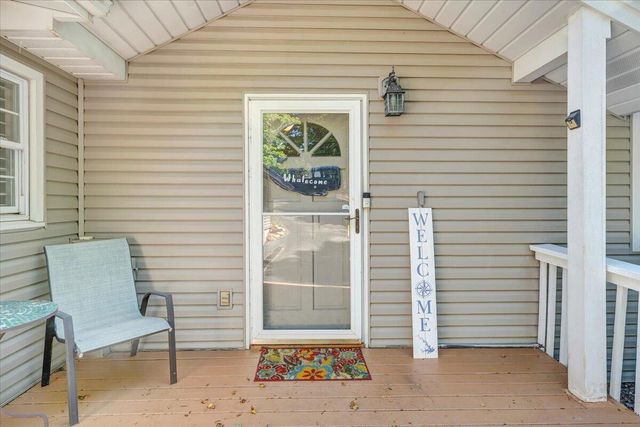 216 Pine Knob CIR, Moneta, VA 24121