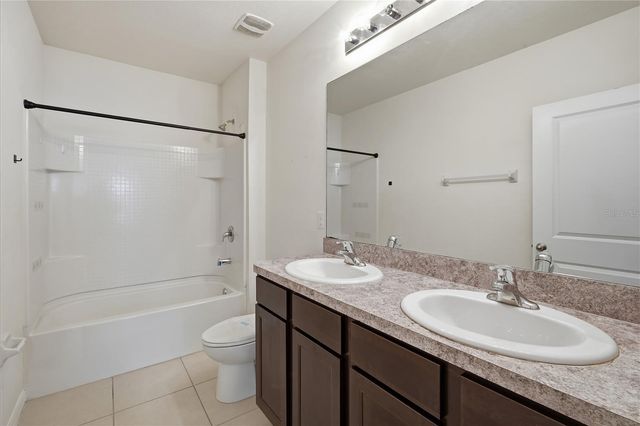 11154 LELAND GROVES DRIVE, Riverview, FL 33579