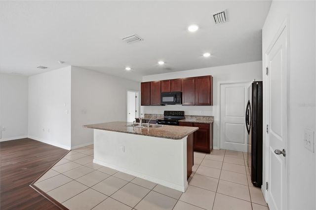 11154 LELAND GROVES DRIVE, Riverview, FL 33579