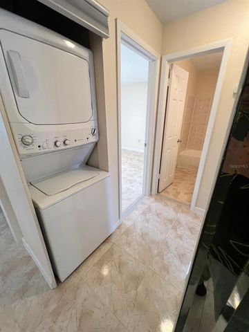 8609 HURON COURT 29, Tampa, FL 33614